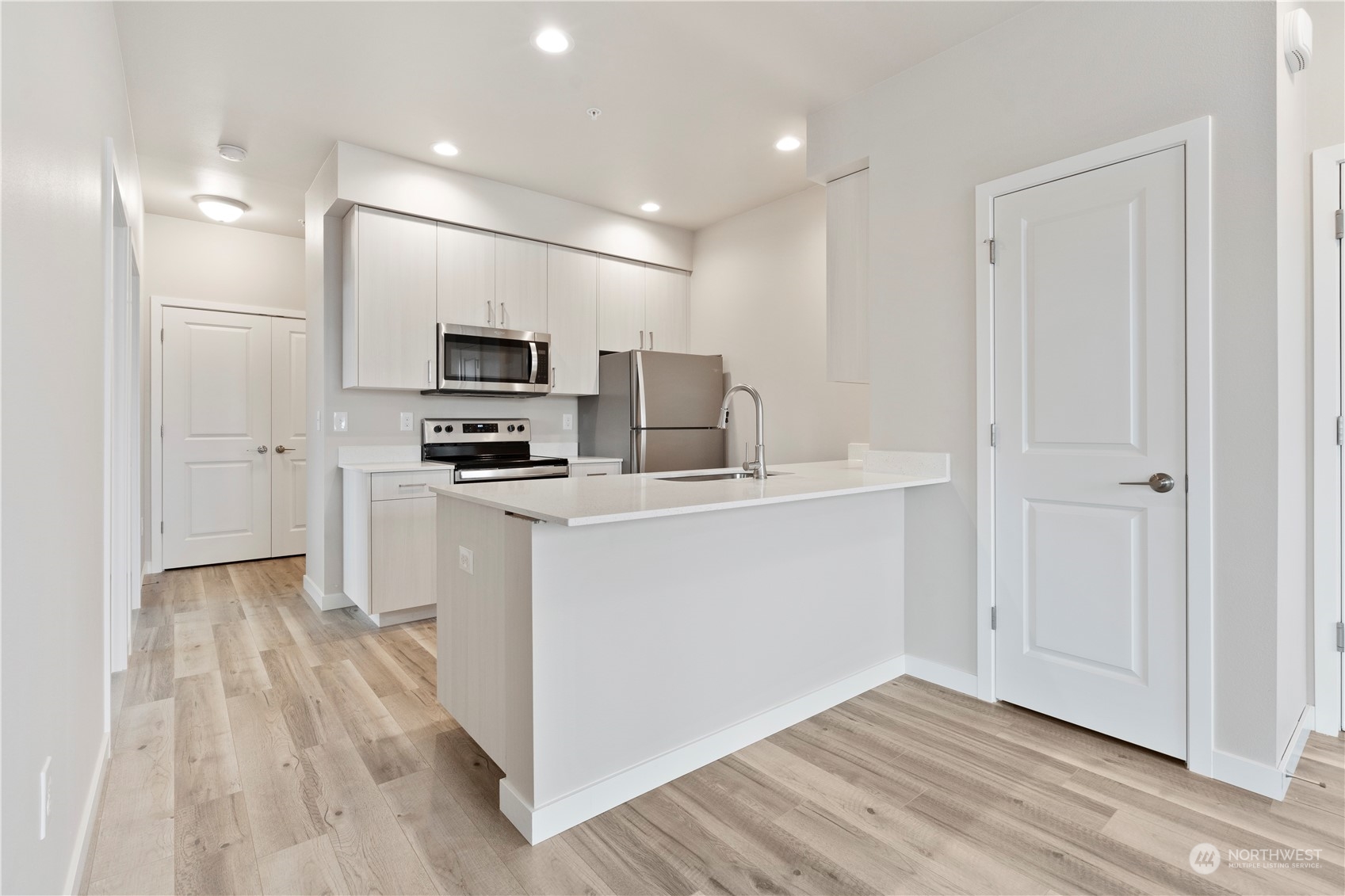 8889 Depot Road Lynden, WA 98264 - Photo 14 of 19 Gallery Image 14