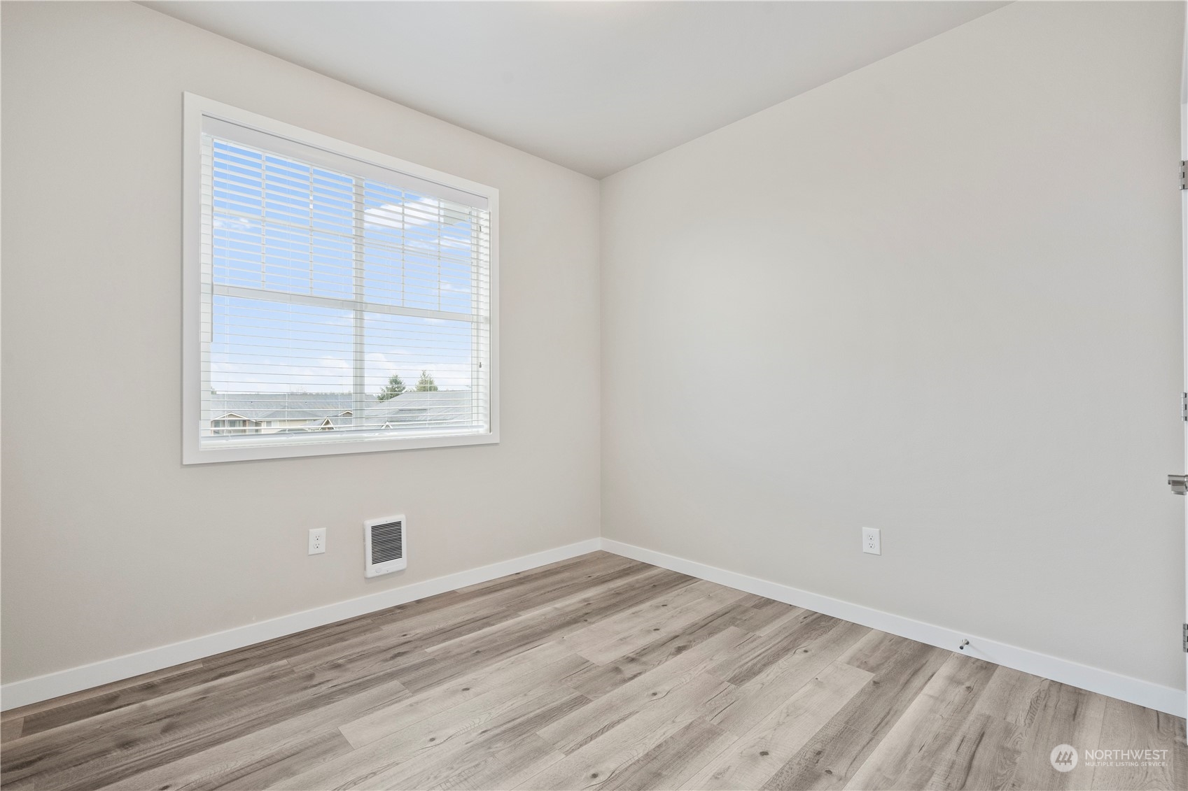 8889 Depot Road Lynden, WA 98264 - Photo 7 of 19 Gallery Image 7