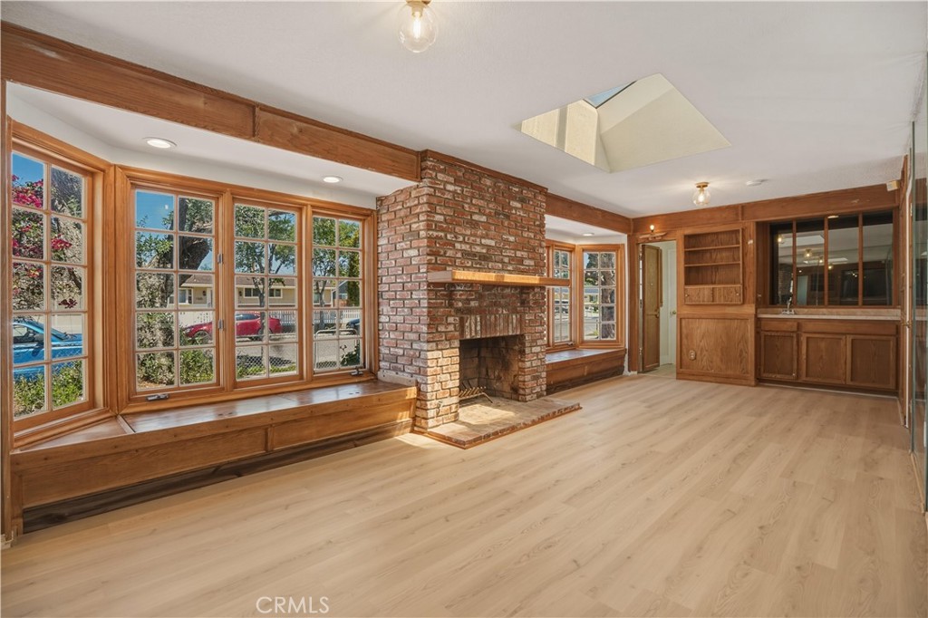 1534 Wallace Street Simi Valley, CA 93065 - Photo 15 of 48