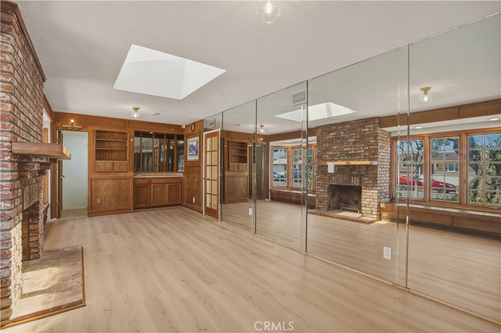 1534 Wallace Street Simi Valley, CA 93065 - Photo 21 of 48