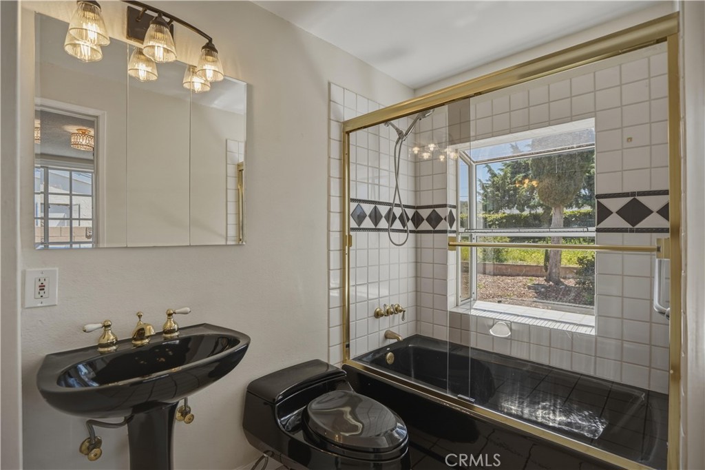 1534 Wallace Street Simi Valley, CA 93065 - Photo 26 of 48