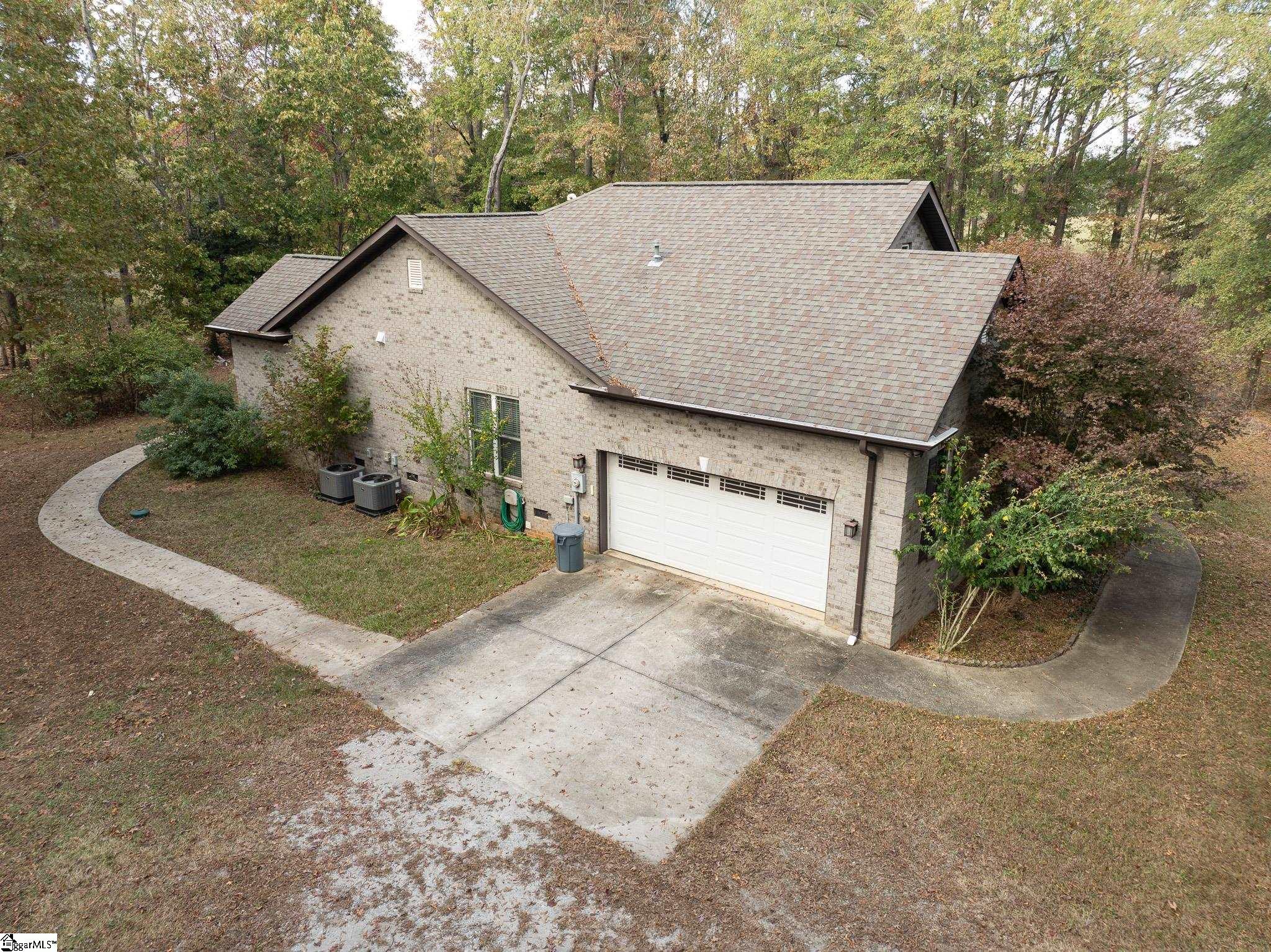 40 Hippy Lane Pelzer, SC 29669 - Photo 7 of 47 Gallery Image 7