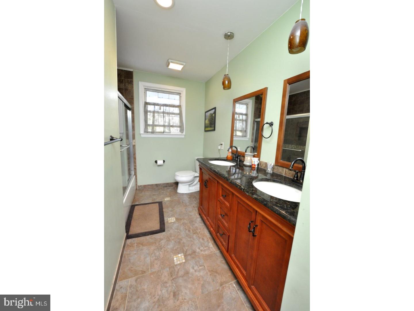 404 Howard Road Cherry Hill, NJ 08034 - Photo 13 of 17 Gallery Image 13
