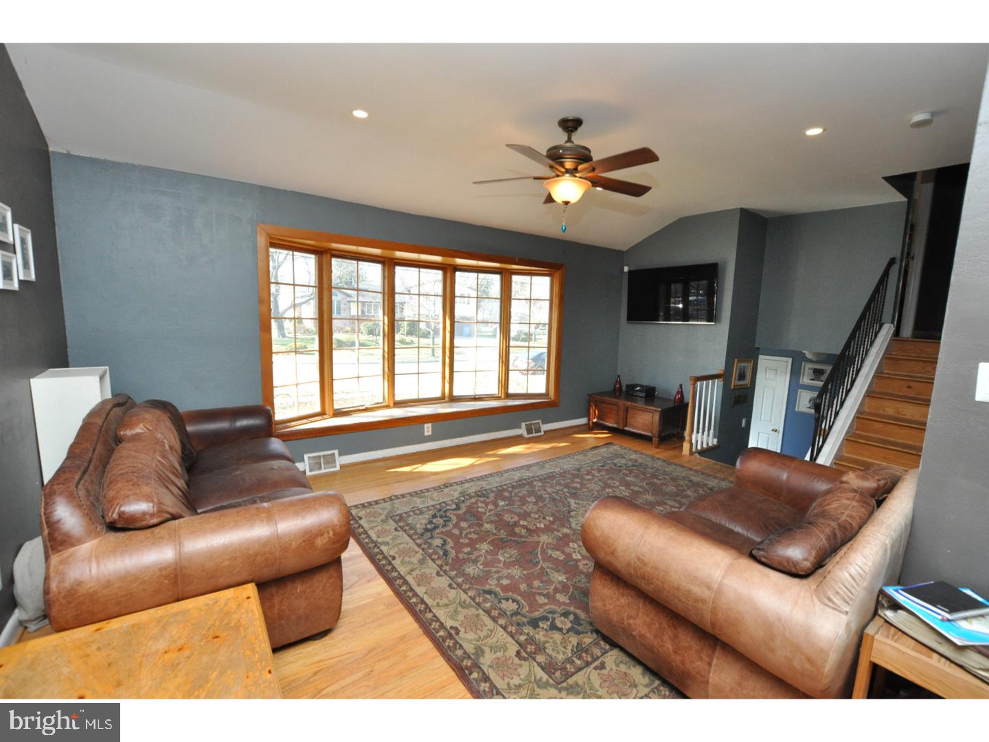 404 Howard Road Cherry Hill, NJ 08034 - Photo 4 of 17 Gallery Image 4
