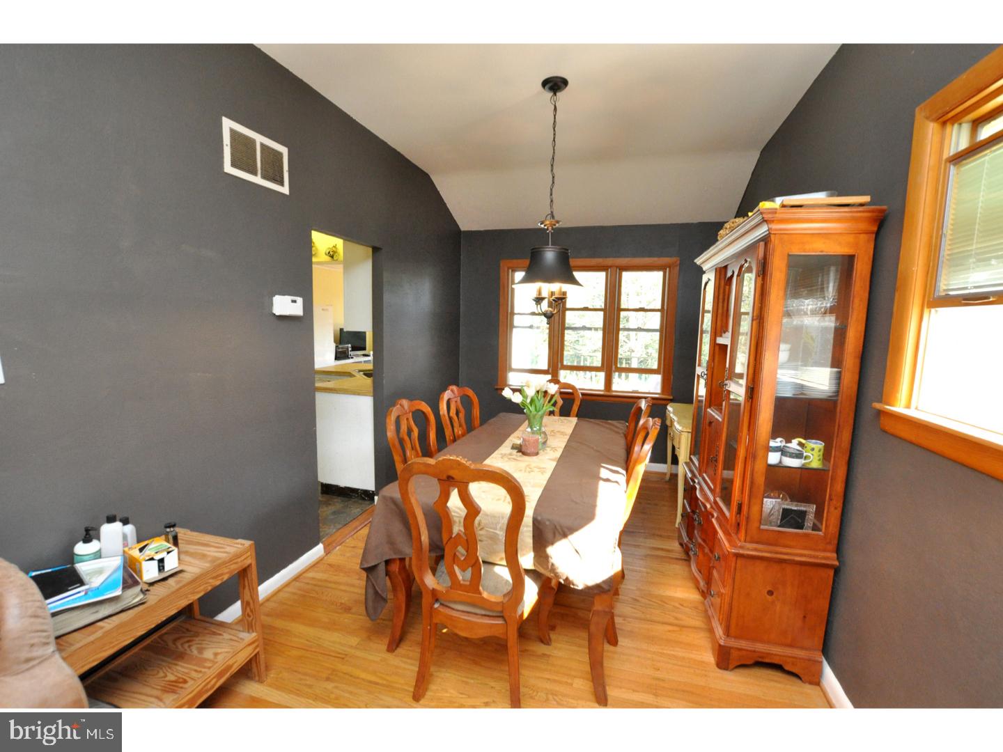 404 Howard Road Cherry Hill, NJ 08034 - Photo 5 of 17 Gallery Image 5