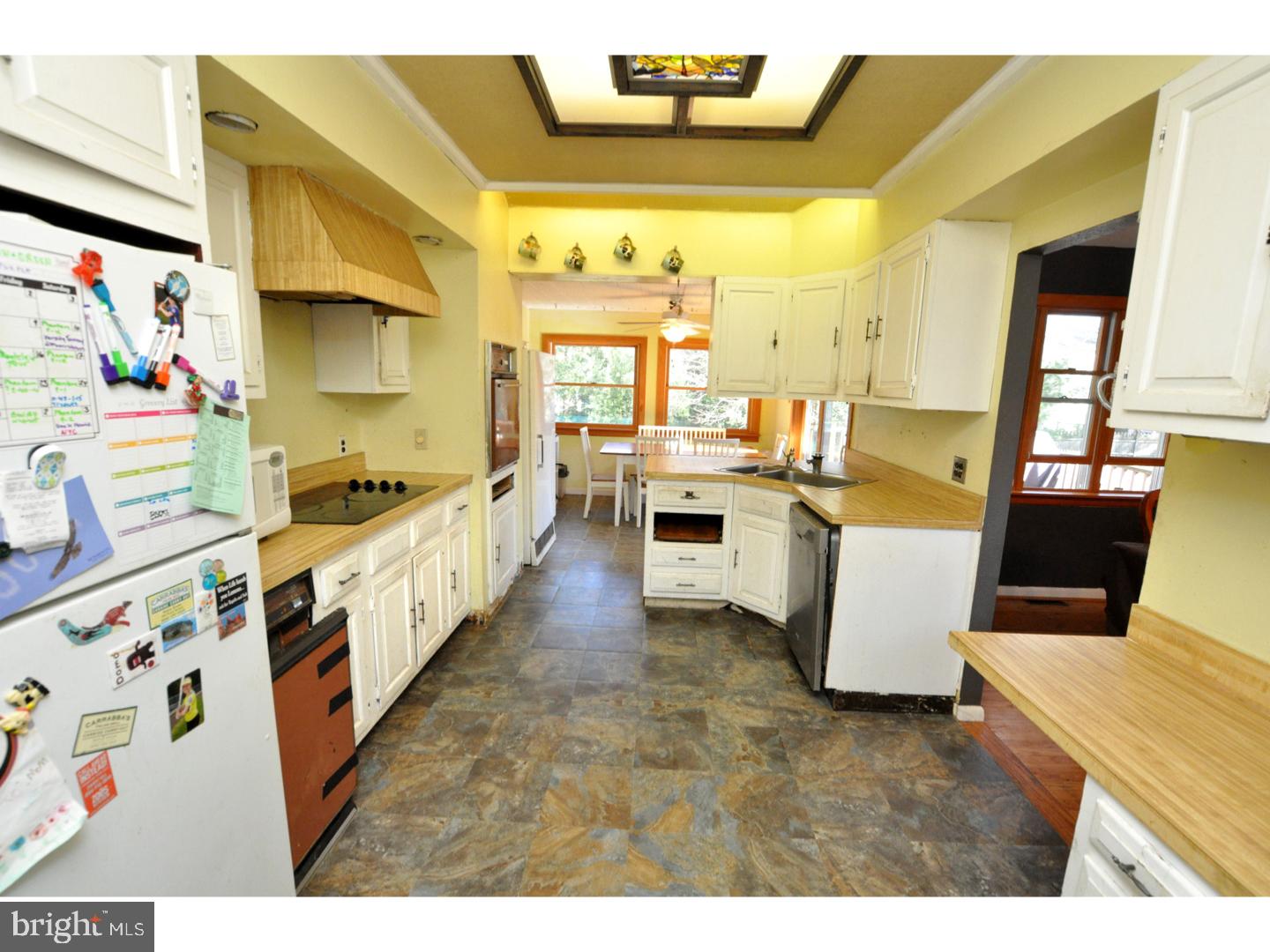 404 Howard Road Cherry Hill, NJ 08034 - Photo 6 of 17 Gallery Image 6