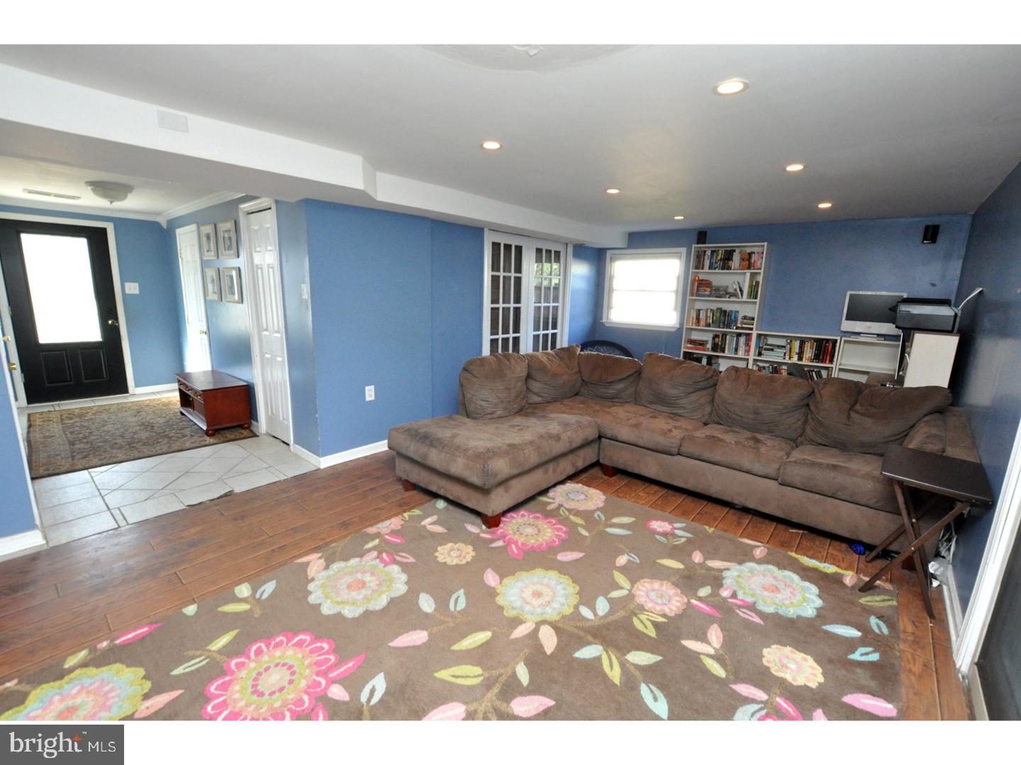 404 Howard Road Cherry Hill, NJ 08034 - Photo 10 of 17 Gallery Image 10