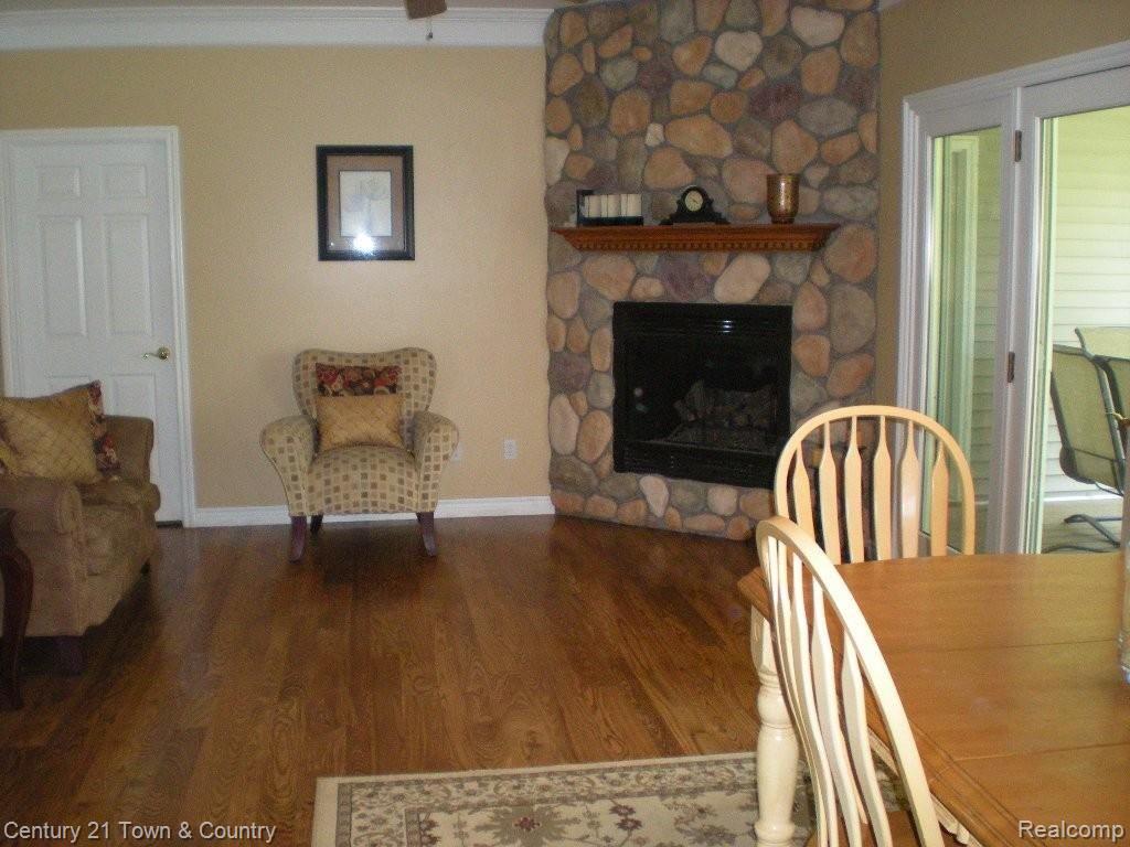 5231 Davis Road St. Clair, MI 48079 - Photo 4 of 16 DSCN2178.JPG