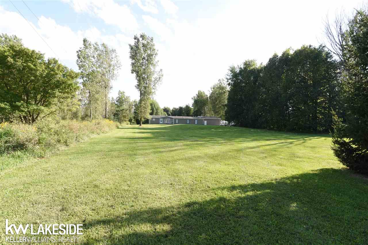 21400 33 Mile Road Armada, MI 48005 - Photo 2 of 41 31359123-1.JPG