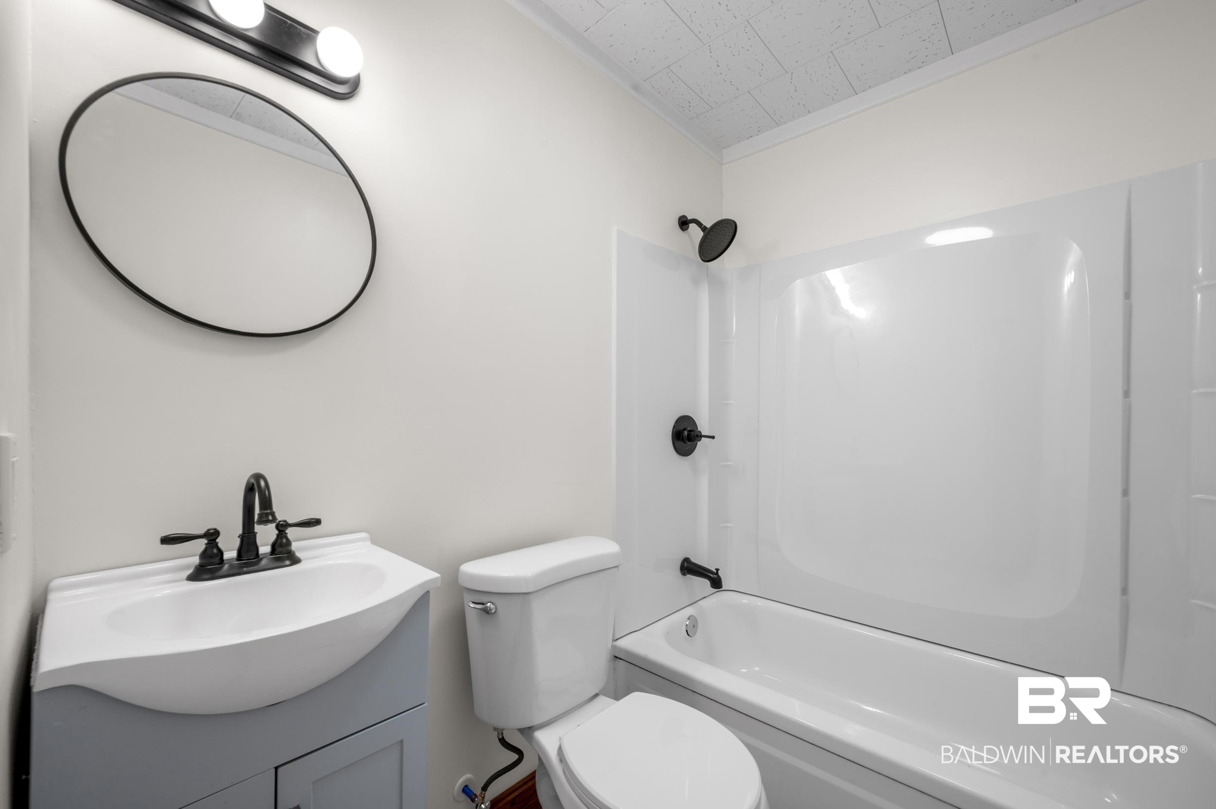35780 Spring Road North Stapleton, AL 36578 - Photo 22 of 41 Full bath featuring vanity and shower / bath combination