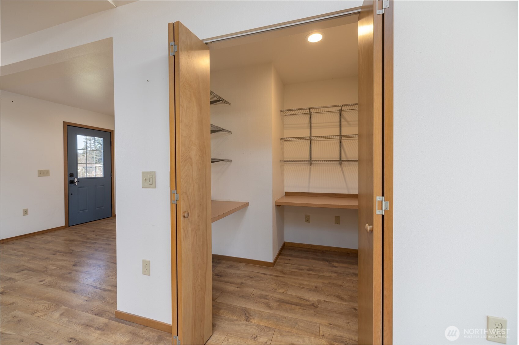 965 North Fruitdale Road Sedro-Woolley, WA 98284 - Photo 17 of 37