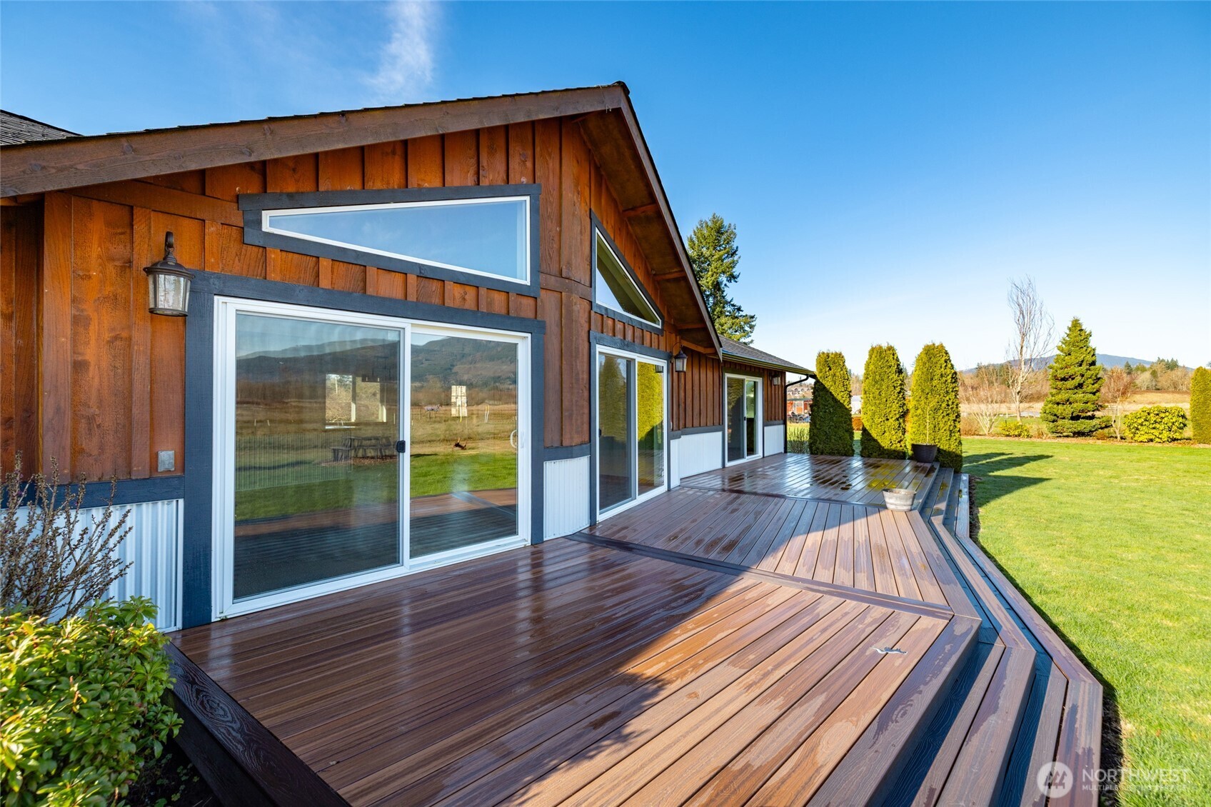 965 North Fruitdale Road Sedro-Woolley, WA 98284 - Photo 23 of 37