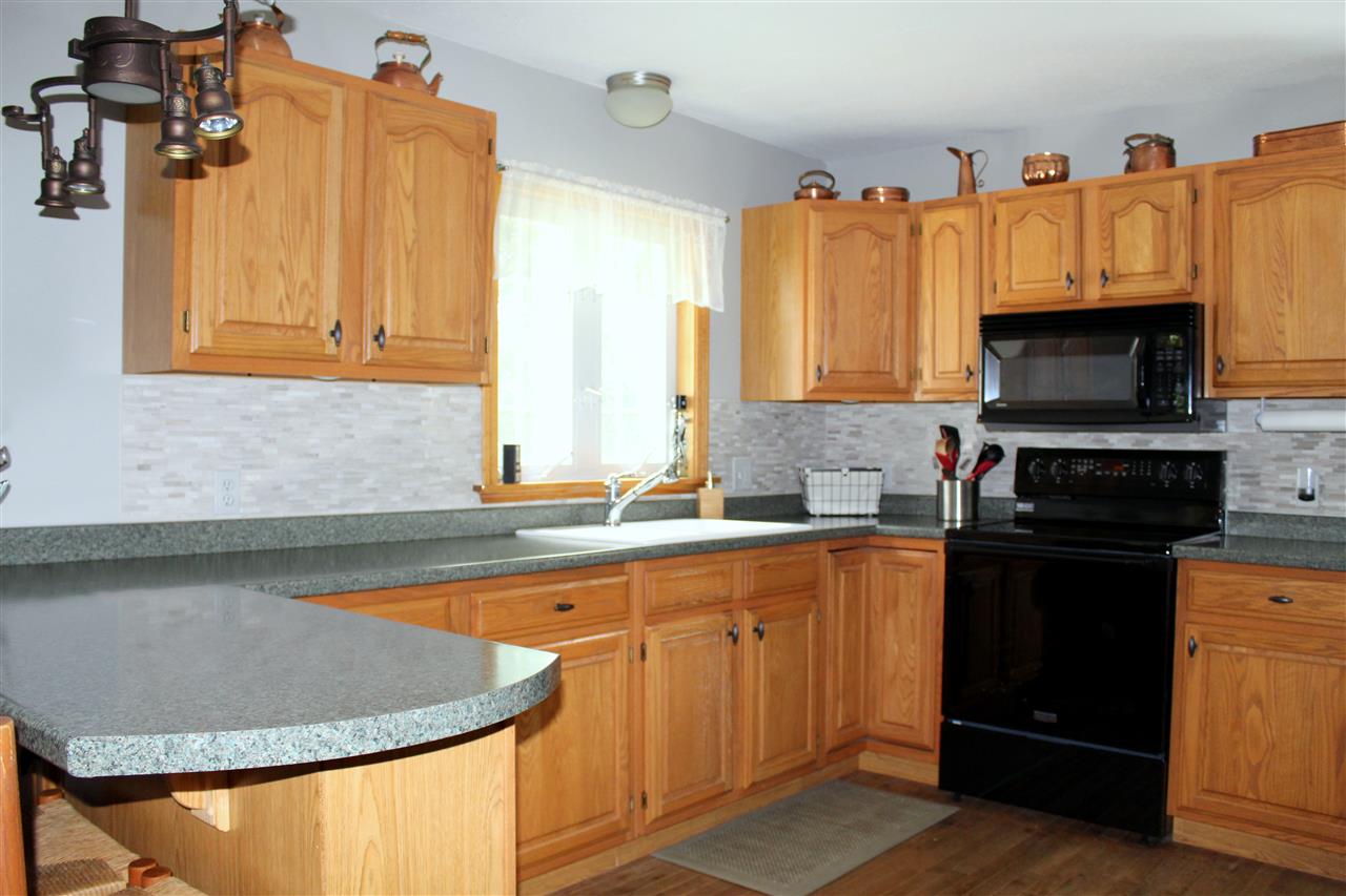 563 Maquam Shore Road St. Albans Town, VT 05488 - Photo 11 of 40 Gallery Image 11