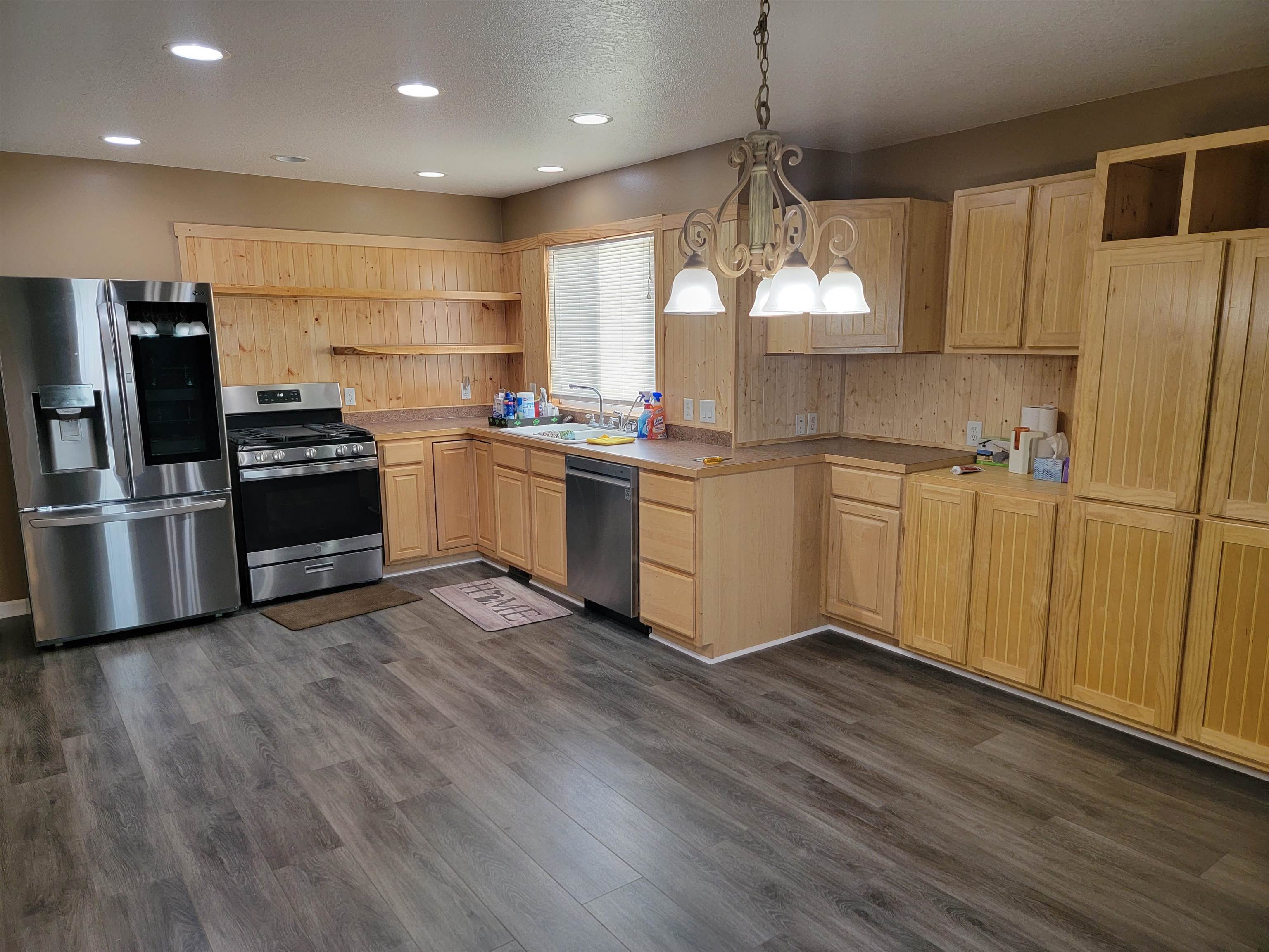 5185 North Center Road Flint, MI 48506 - Photo 4 of 65