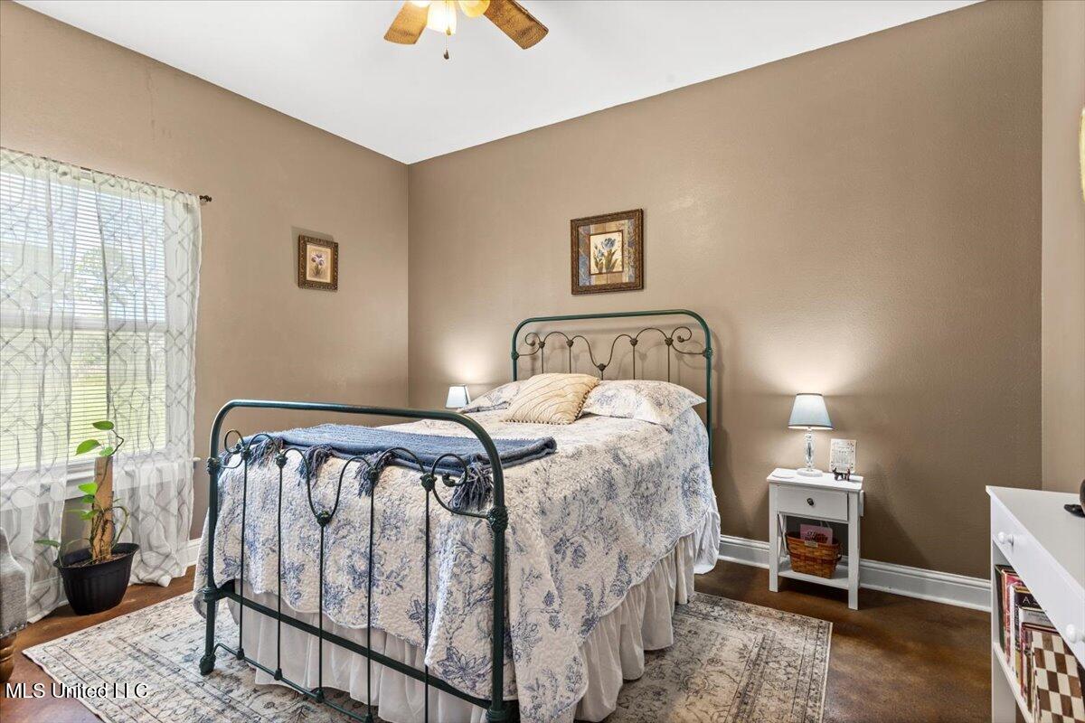 17424 Rayford Shumock Road Moss Point, MS 39562 - Photo 18 of 37 18-HJ0A3942