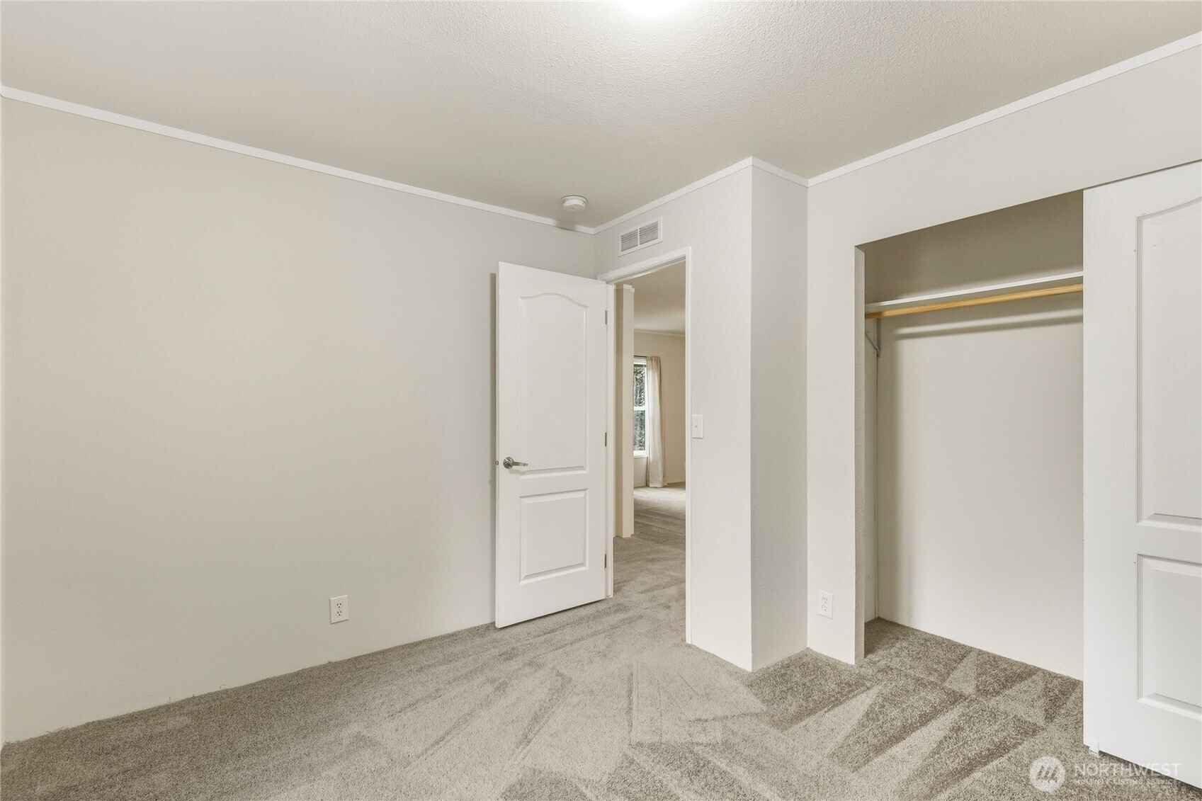3817 Southeast Horstman Road Port Orchard, WA 98366 - Photo 15 of 30 Gallery Image 15