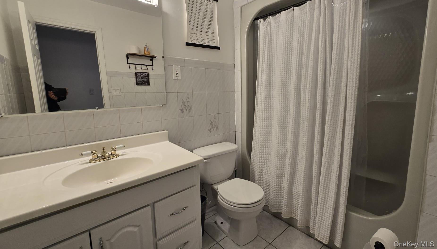 537 Old Tacy Road Swan Lake, NY 12783 - Photo 20 of 20 2nd floor bathroom