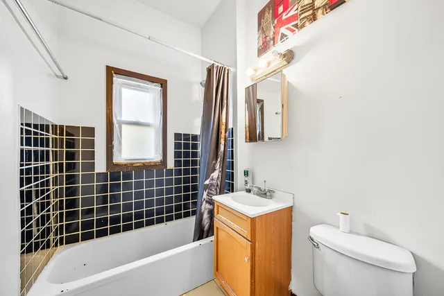 $275,000 | 5517 South Justine Street, Chicago, IL 60636