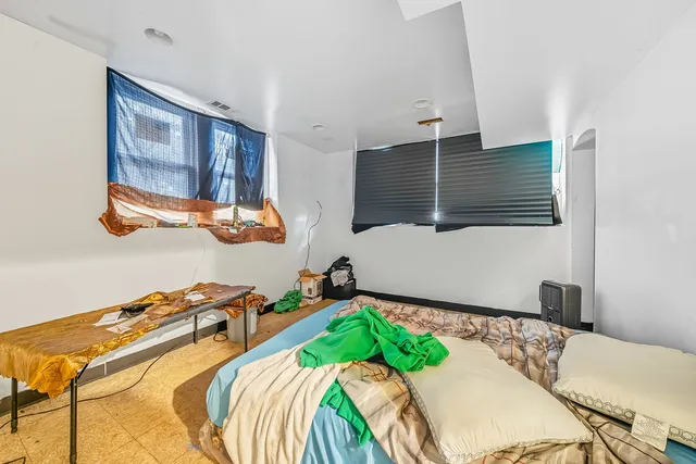 $275,000 | 5517 South Justine Street, Chicago, IL 60636