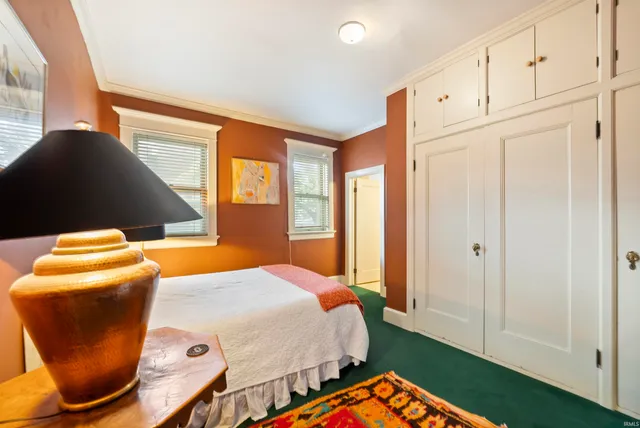 $825,000 | 808 Sunset Avenue, Evansville, IN 47713