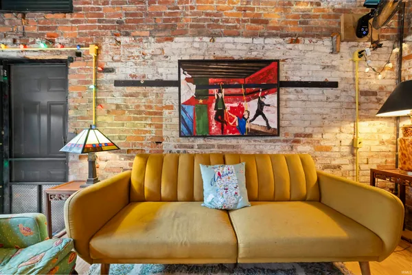 $800,000 | 808 Sunset Avenue, Evansville, IN 47713