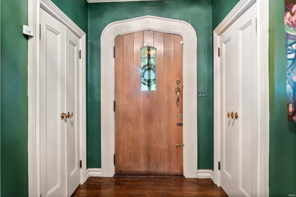 $800,000 | 808 Sunset Avenue, Evansville, IN 47713