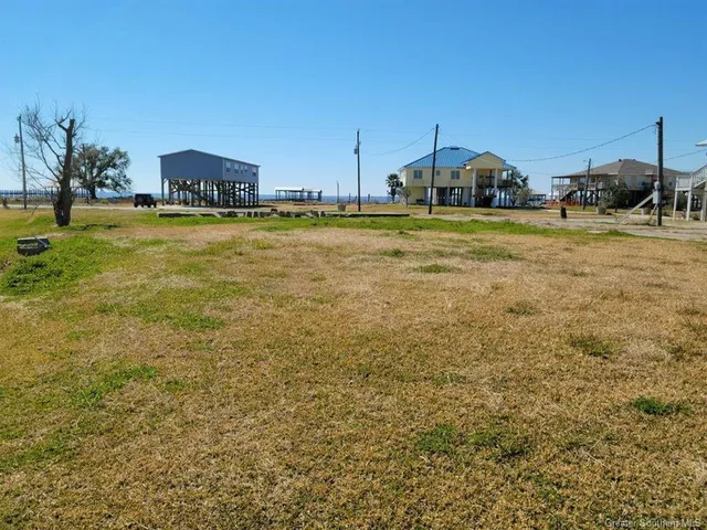 $130,000 | 3664 Lakeview Drive, Lake Charles, LA 70605