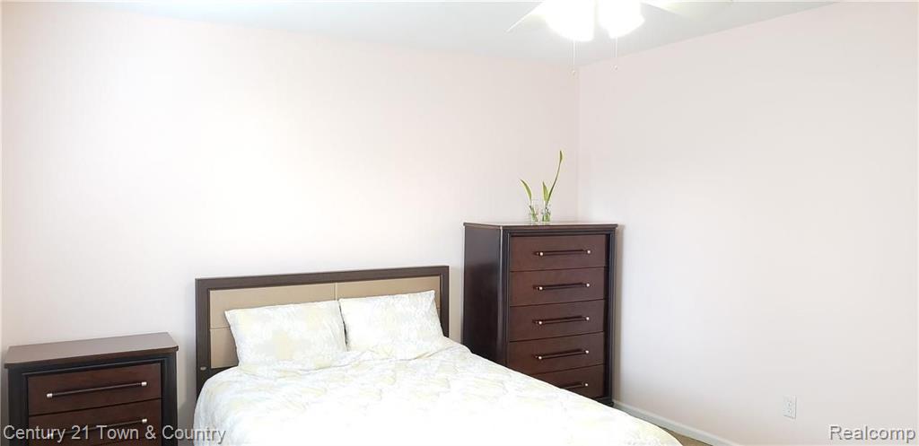 2310 Norton Road Rochester Hills, MI 48307 - Photo 33 of 40