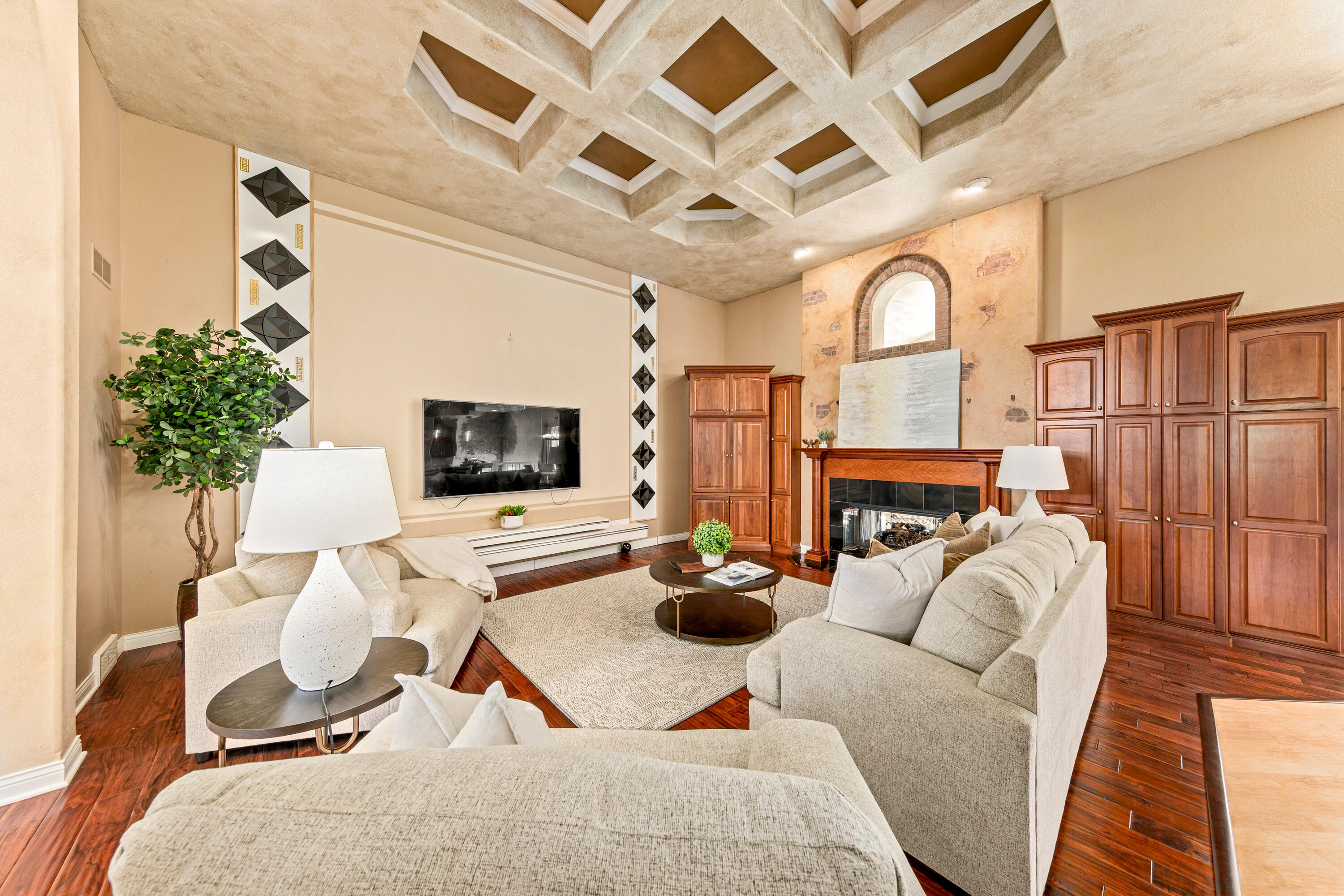 W251S5204 Poppy Fields Road Waukesha, WI 53189 - Photo 15 of 70 CUSTOM CEILINGS
