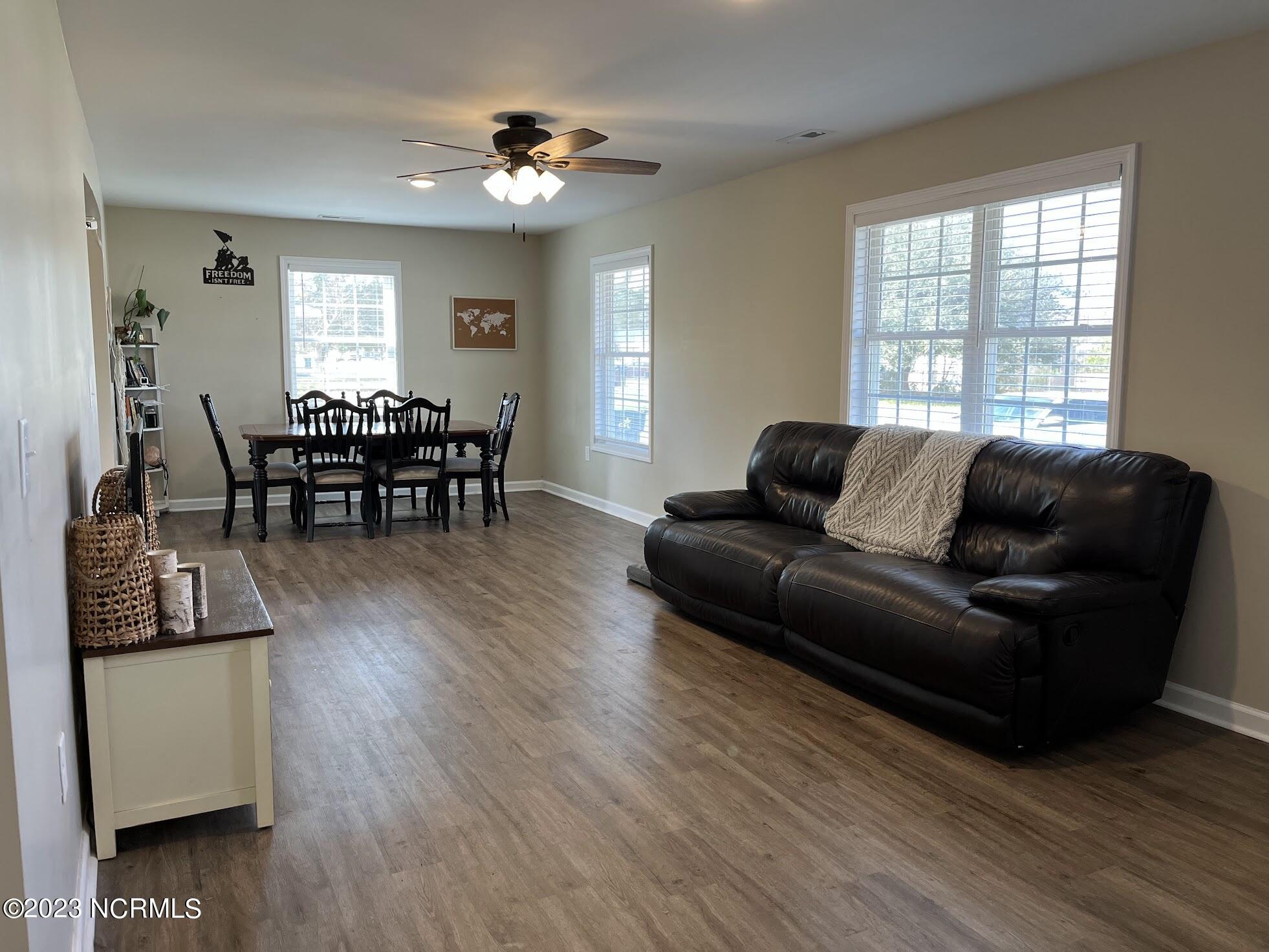 104 Riegel Drive Hubert, NC 28539 - Photo 5 of 19 Living Room 3