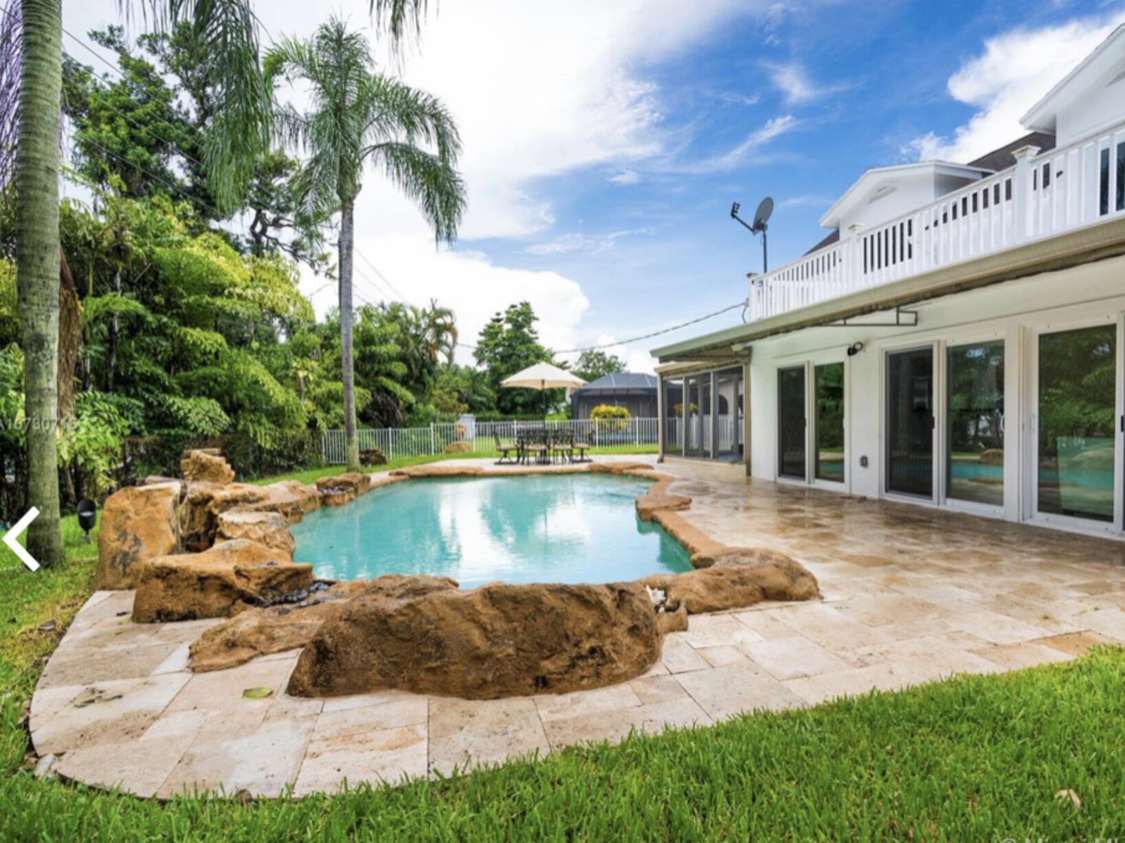 1000 Southwest 19th Street Boca Raton, FL 33486 - Photo 2 of 13 IMG_0219