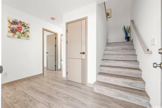 $1,420,000 | 1528 Hooli Circle, Pearl City, HI 96782