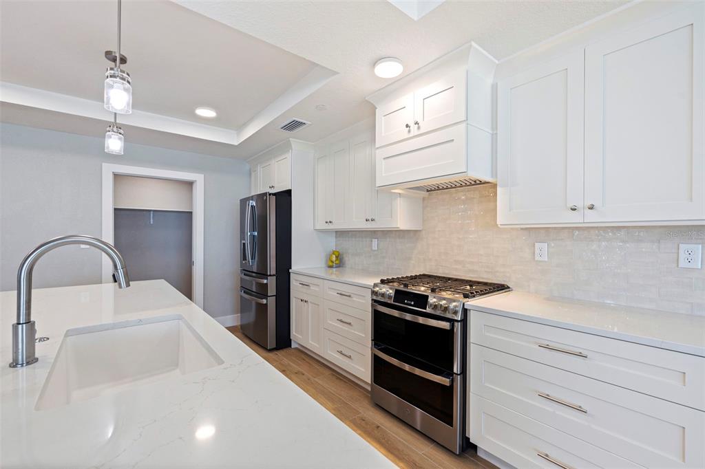 14048 Gulf Boulevard, Unit 201 Madeira Beach, FL 33708 - Photo 16 of 86