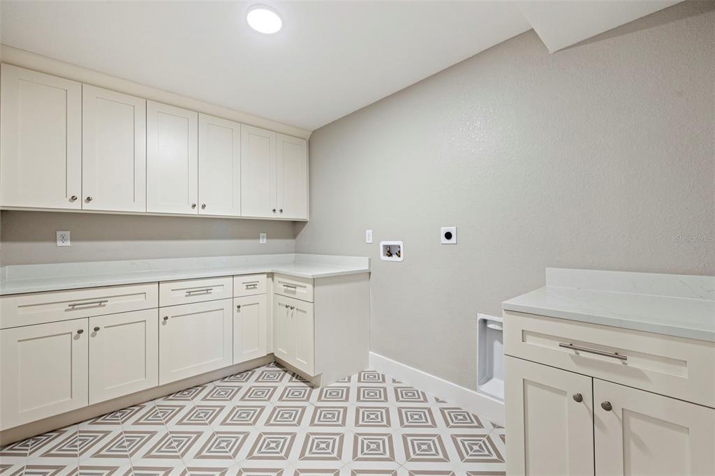 14048 Gulf Boulevard, Unit 201 Madeira Beach, FL 33708 - Photo 29 of 86