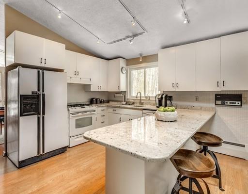 331 Springs Road Bedford, MA 01730 - Photo 5 of 21 Gallery Image 5