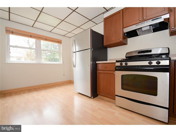12482 Sweet Briar Road Philadelphia, PA 19154 - Photo 7 of 19 Gallery Image 7