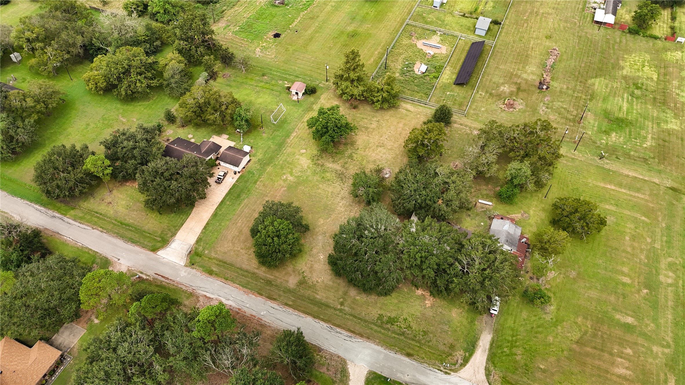 606 Sycamore Road Richmond, TX 77469 - Photo 9 of 40