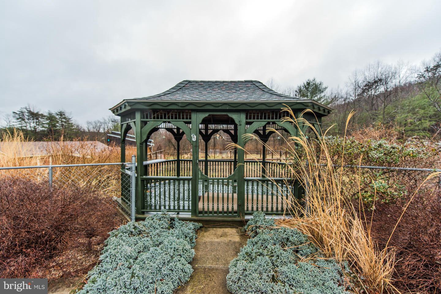 6024 Cold Run Valley Road Berkeley Springs, WV 25411 - Photo 27 of 30 Gazebo