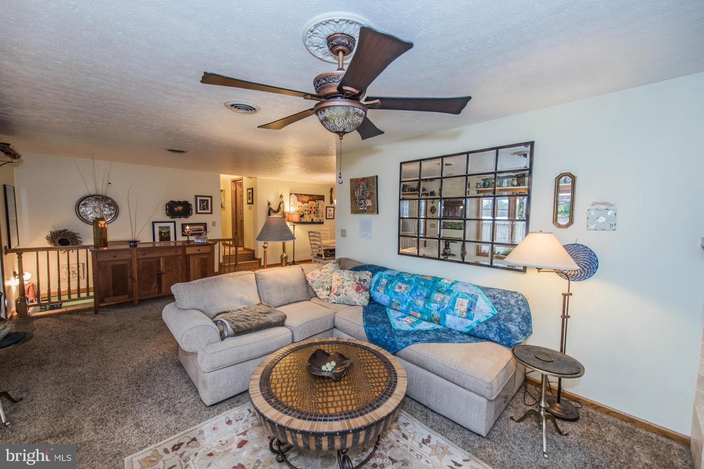 6024 Cold Run Valley Road Berkeley Springs, WV 25411 - Photo 5 of 30 Living Room