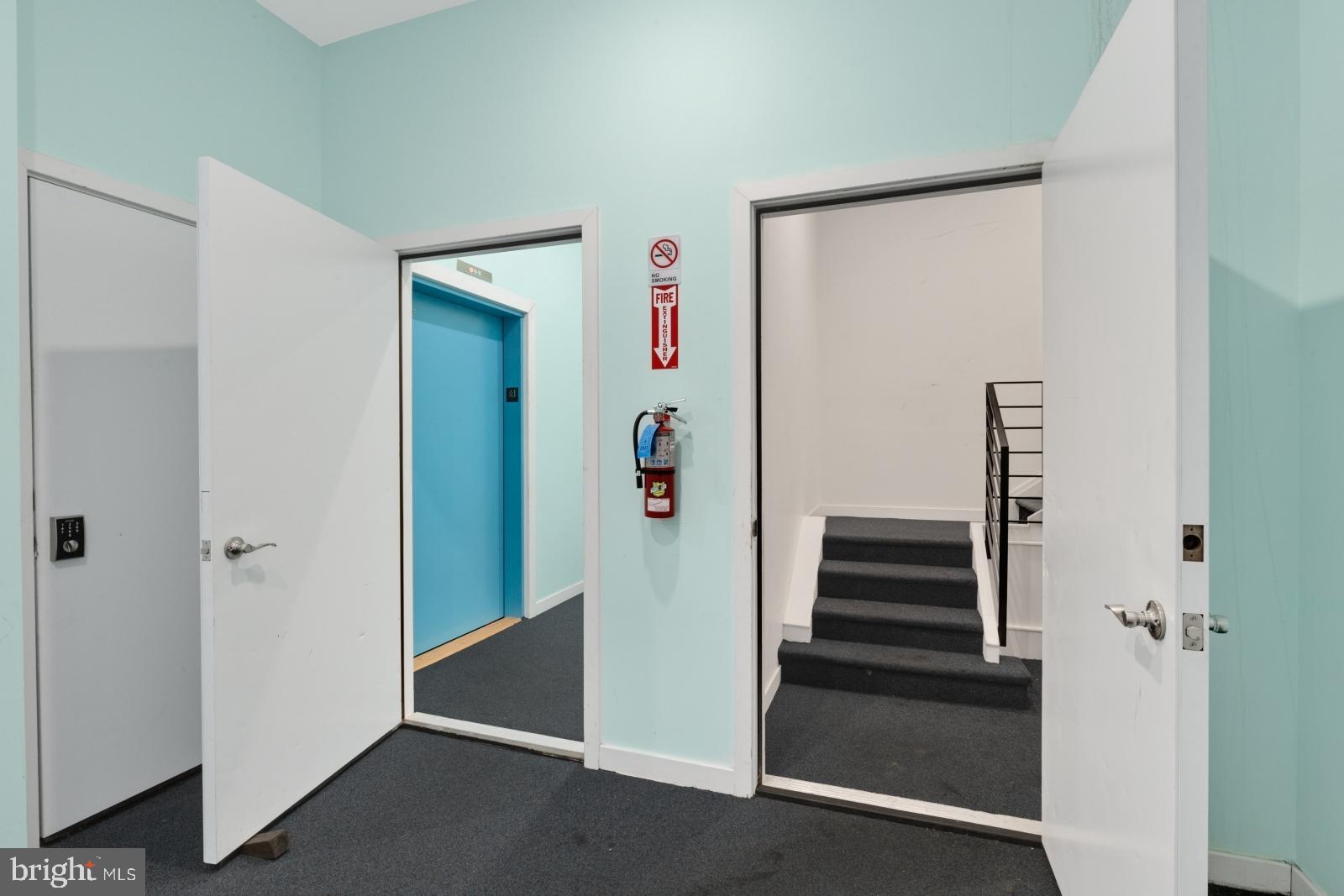 2031 South Juniper Street, Unit 204 Philadelphia, PA 19148 - Photo 27 of 31 a view of an entryway with hallway