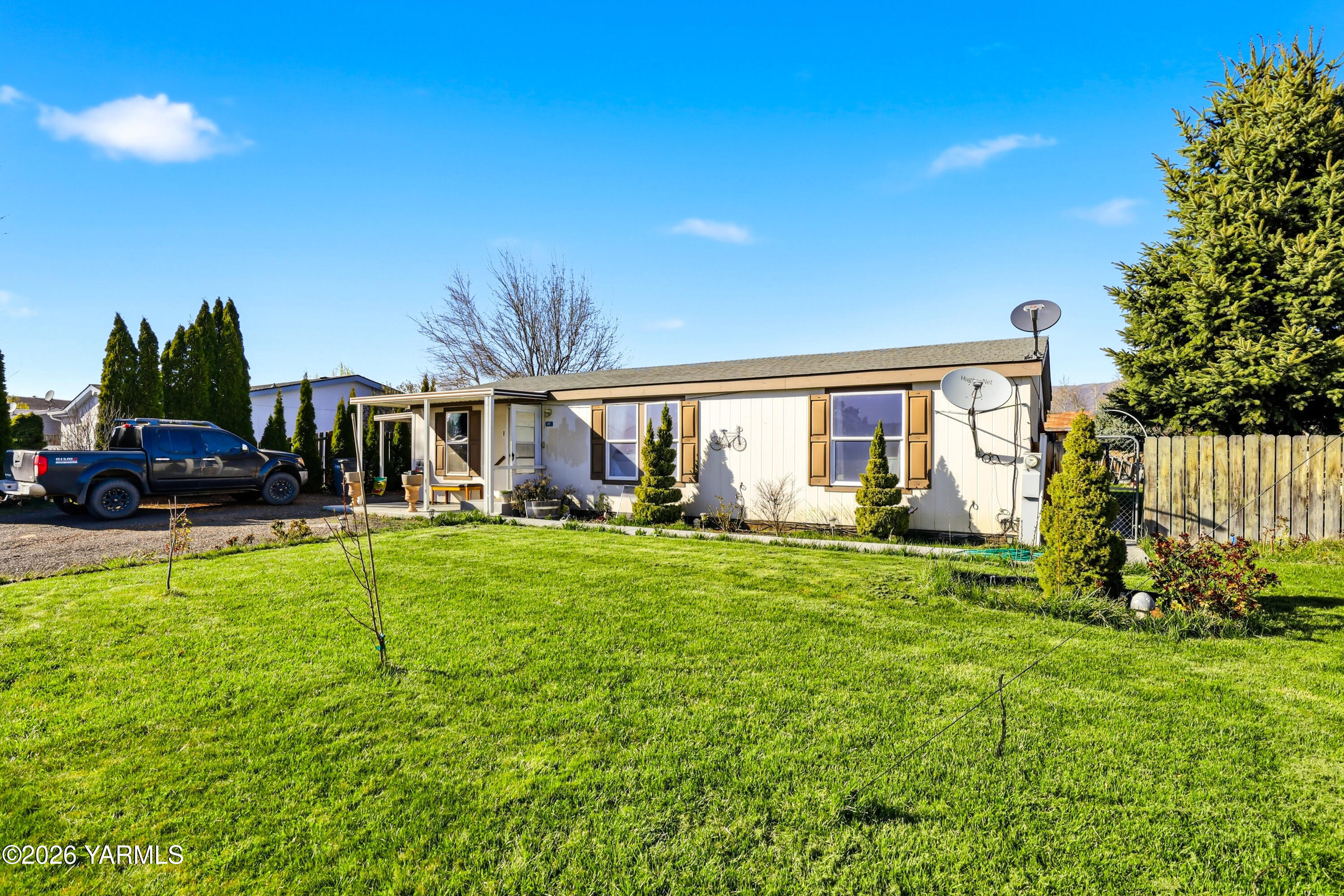 1406 Ashbrooks Way Tieton, WA 98947 - Photo 3 of 25 1406 Ashbrooks Way_003