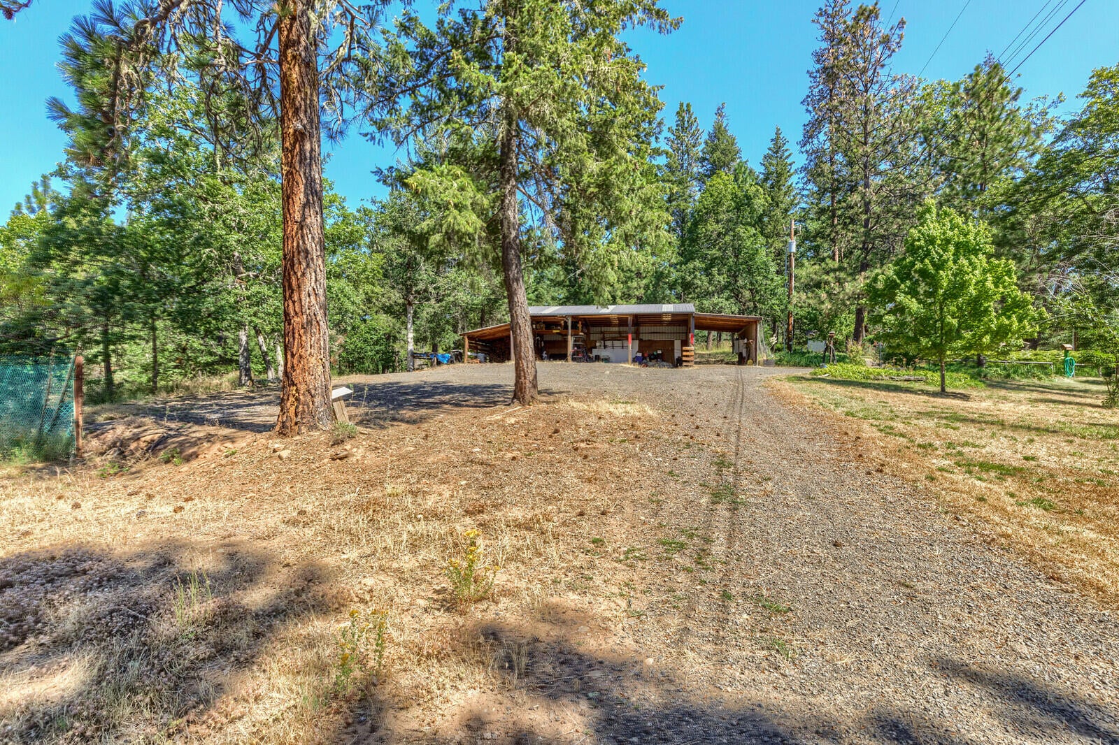 46 Busch Road Trail, OR 97541 - Photo 6 of 55 05_BR_5_mls