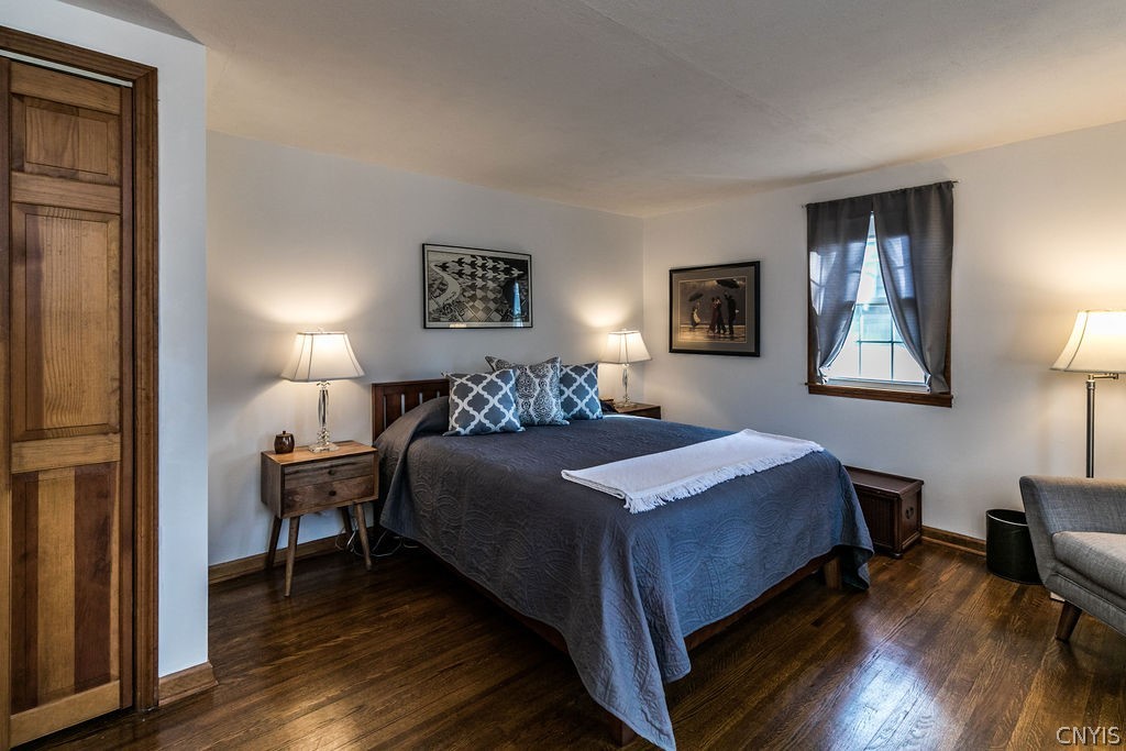 508 Dewitt Street Syracuse, NY 13203 - Photo 23 of 40 Guest bedroom