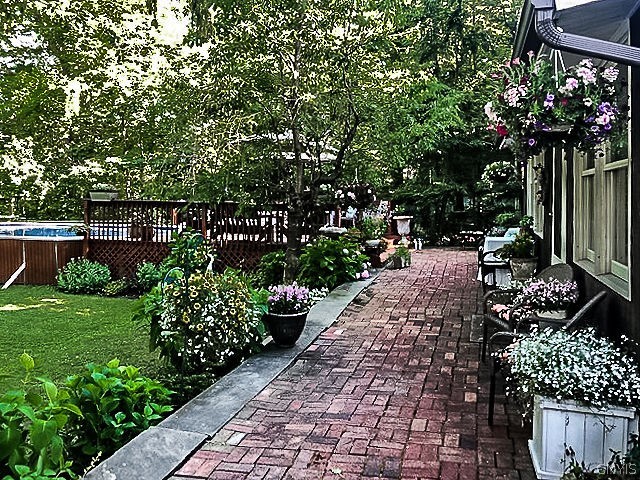 508 Dewitt Street Syracuse, NY 13203 - Photo 35 of 40