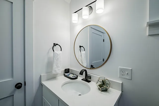 $899,000 | 21 Cobblestone Farm Road, Bethel, ME 04217