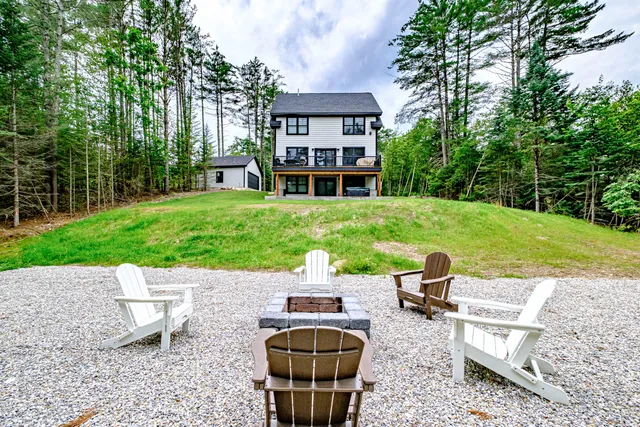 $899,000 | 21 Cobblestone Farm Road, Bethel, ME 04217