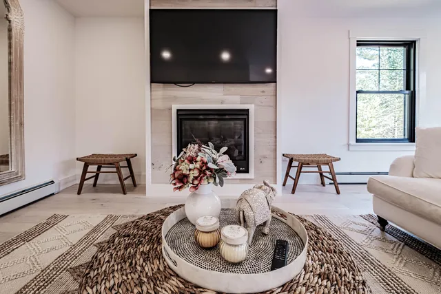 $899,000 | 21 Cobblestone Farm Road, Bethel, ME 04217