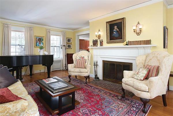 327 Clark Road Brookline, MA 02445 - Photo 2 of 7