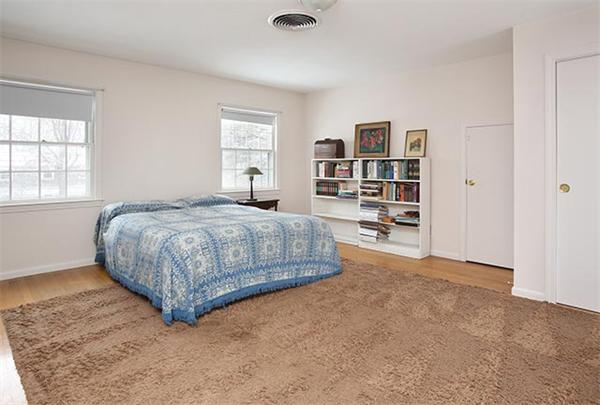 327 Clark Road Brookline, MA 02445 - Photo 7 of 7