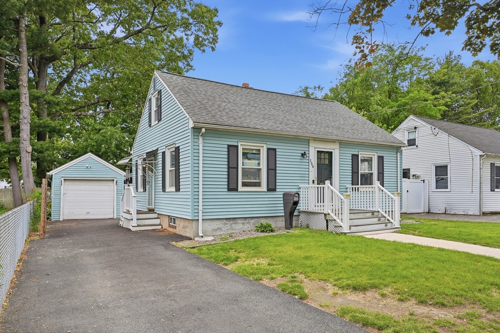 154 Russell Street Springfield, MA 01104 - Photo 2 of 29